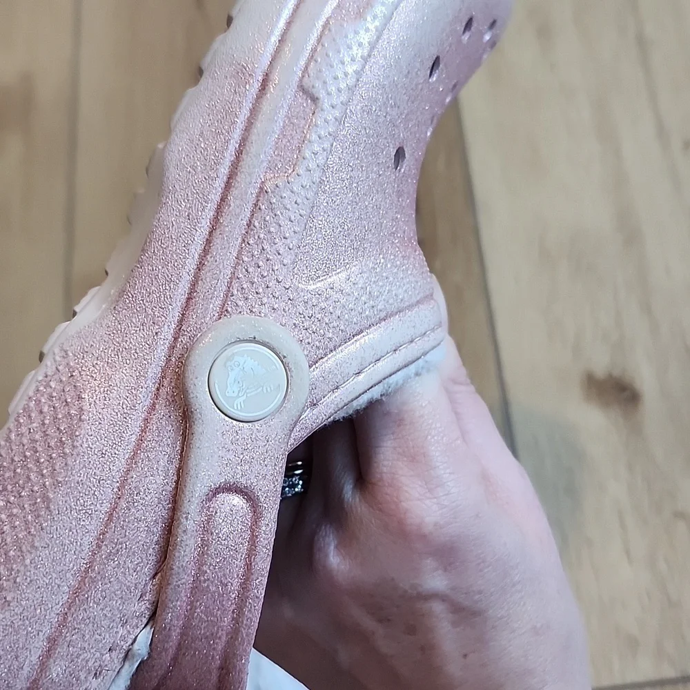 Pink Fur Lined Crocs, J3 - Picture 9 of 9